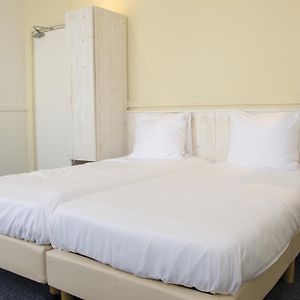 Economy Kamer met Twee Aparte Bedden